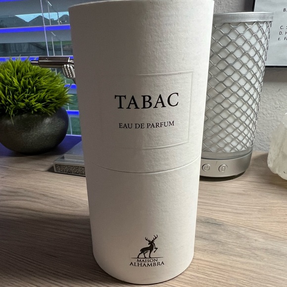 Maison Alhambra Tabac Eau de Parfum 3.4oz - Picture 2 of 4
